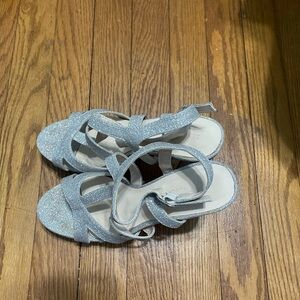 Elegant Silver Women's Sandals